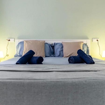Apartamentos Duque كارتاخينه المظهر الخارجي الصورة