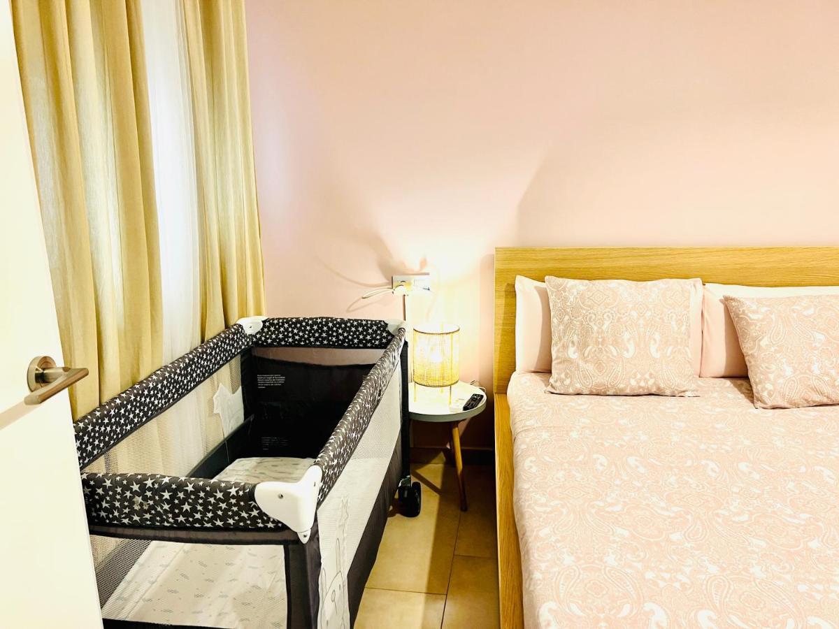 Apartamentos Duque كارتاخينه المظهر الخارجي الصورة