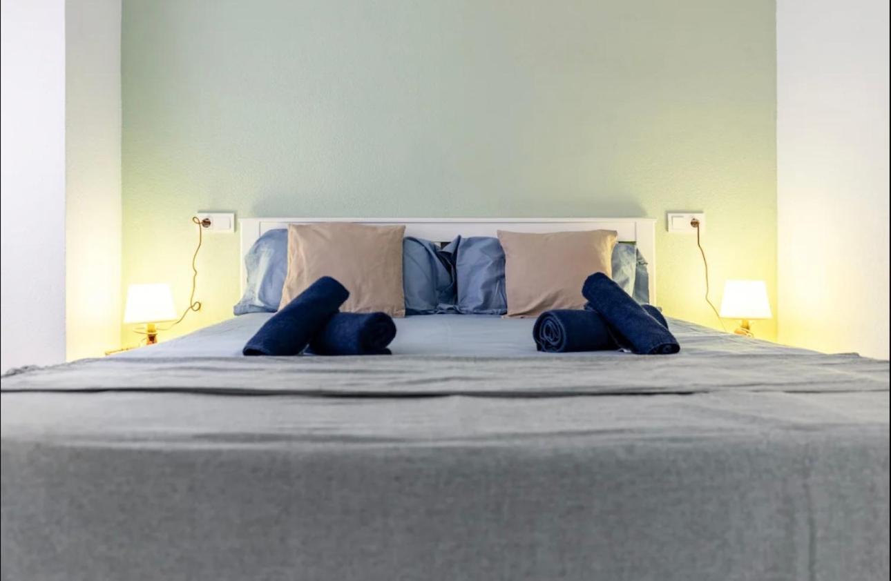 Apartamentos Duque كارتاخينه المظهر الخارجي الصورة