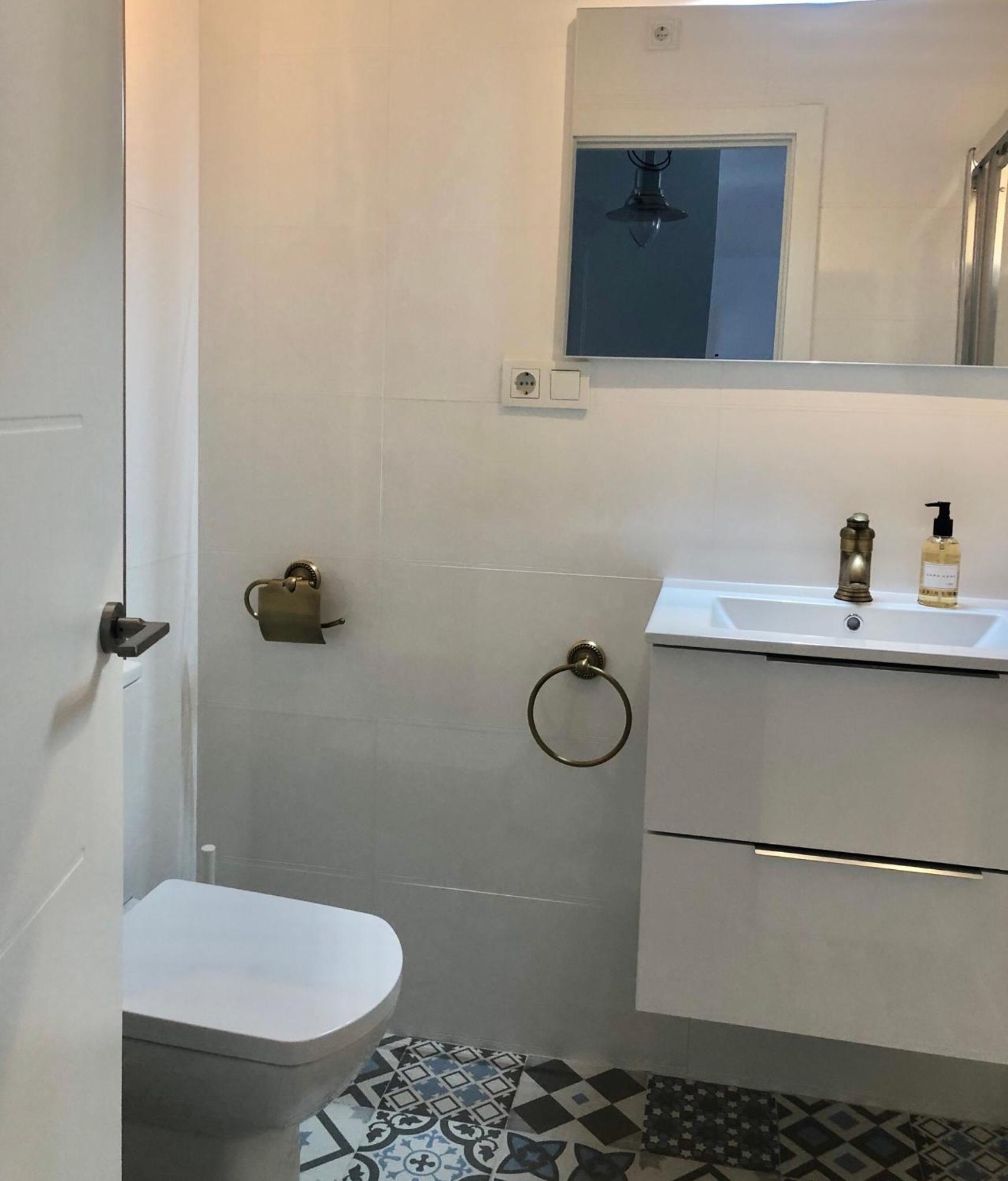 Apartamentos Duque كارتاخينه المظهر الخارجي الصورة